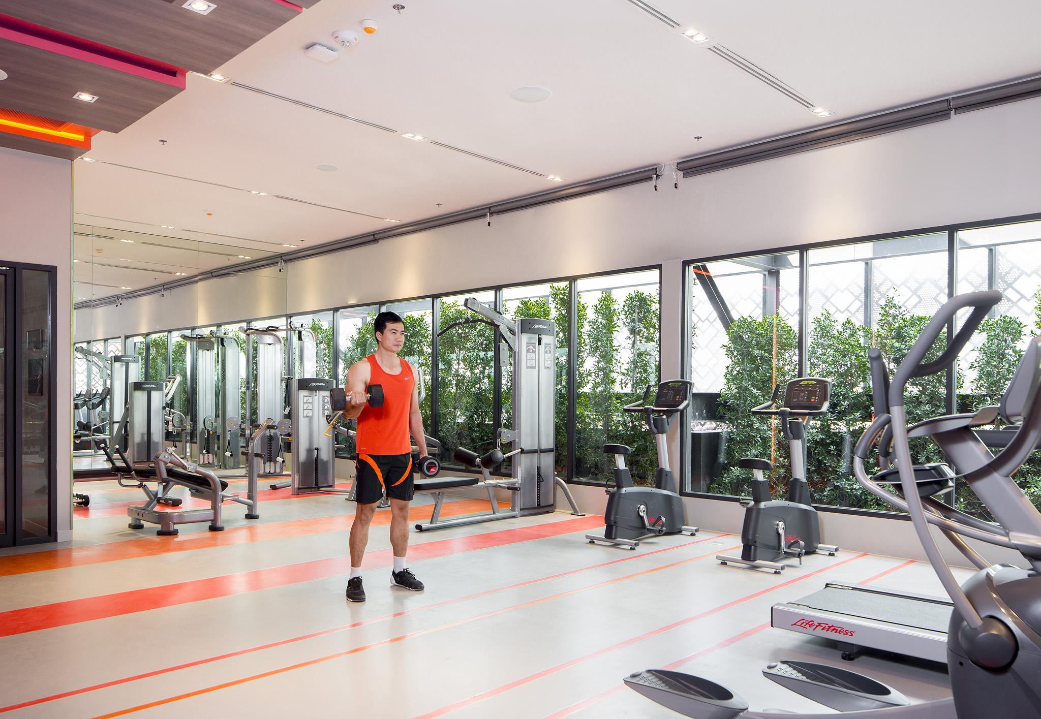U Nimman Chiang Mai Hotel Екстериор снимка The gym at the hotel