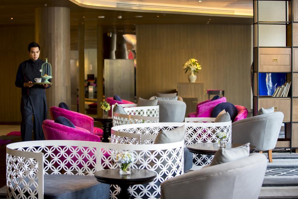 U Nimman Chiang Mai Hotel Екстериор снимка The Royal Lounge at Suvarnabhumi Airport
